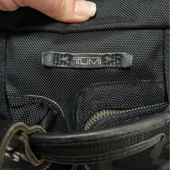 Tumi Dalston Tyssen double zip black/ camouflage briefcase - Picture 7 of 16